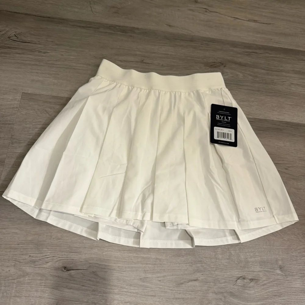⭐️ NWOT BYLT Basics Rally Skirt